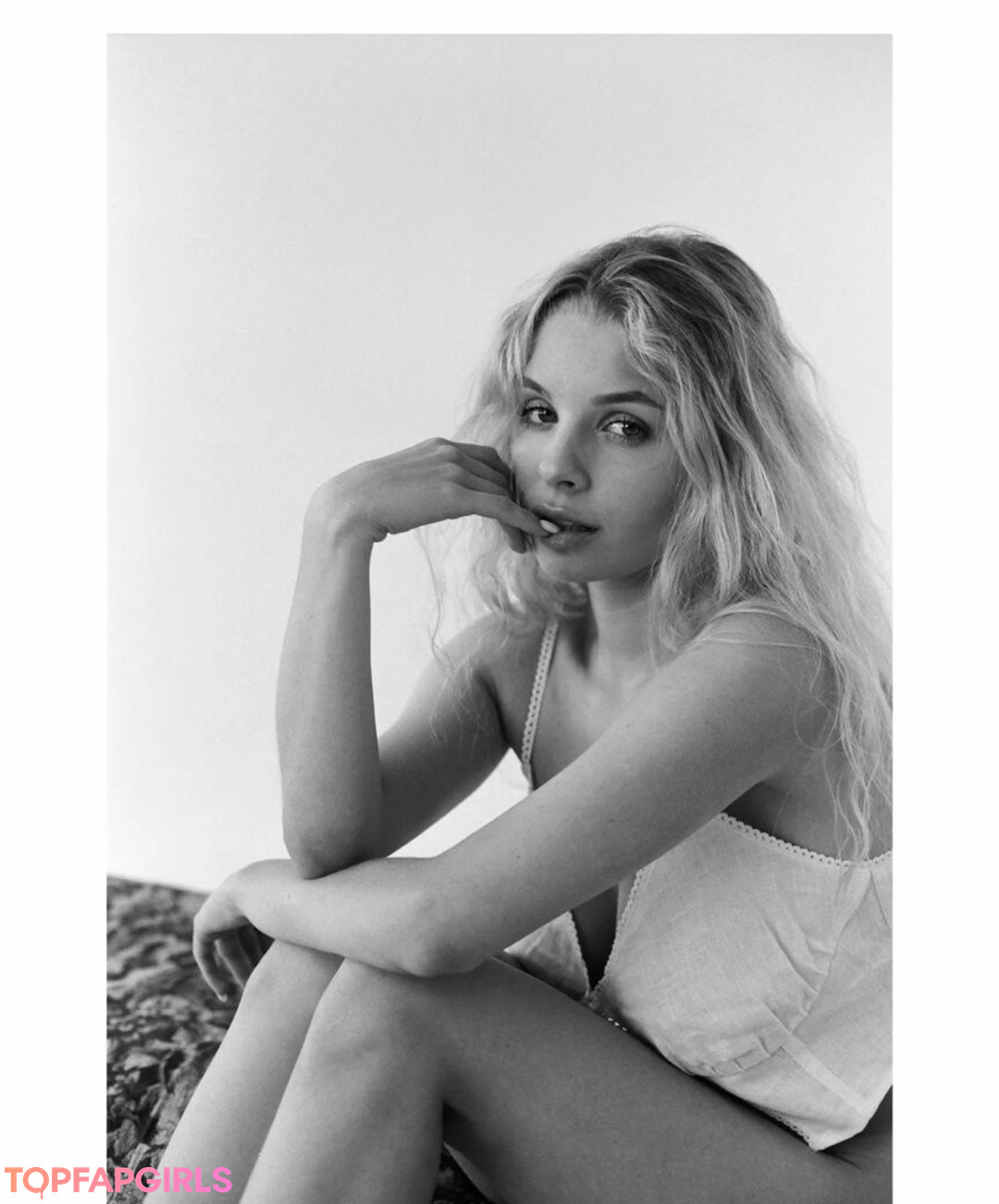 Nagie wyciekłe zdjęcie OnlyFans od Mila Amour #1557