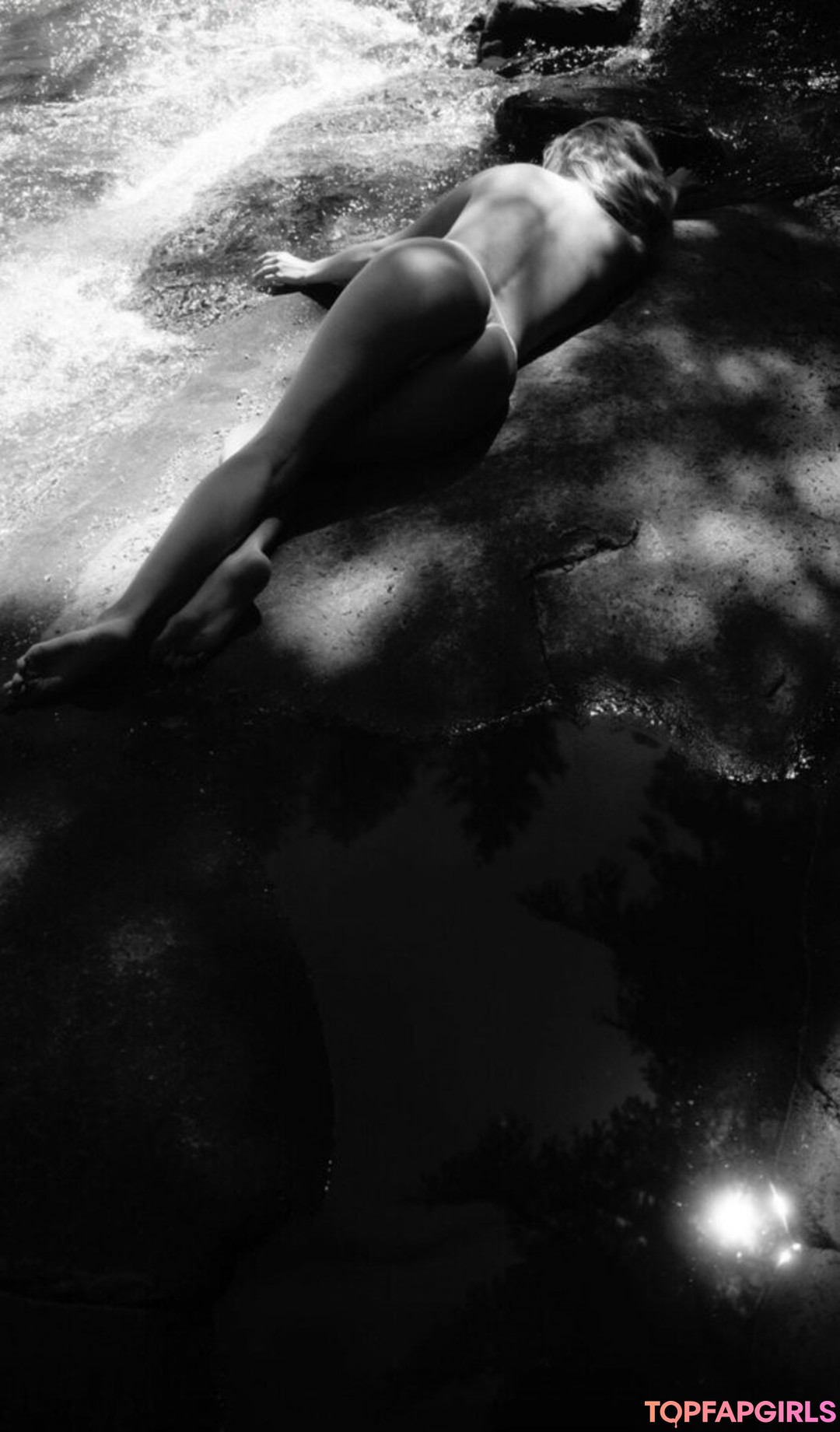 Nagie wyciekłe zdjęcie OnlyFans od Mila Amour #1567