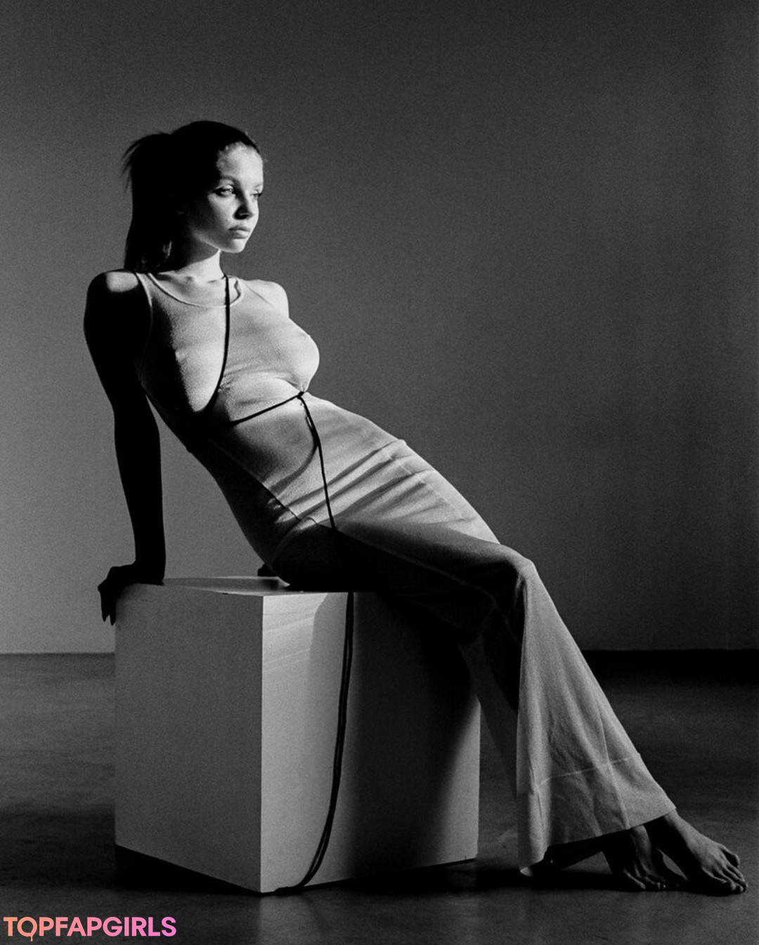 Nagie wyciekłe zdjęcie OnlyFans od Mila Amour #2023