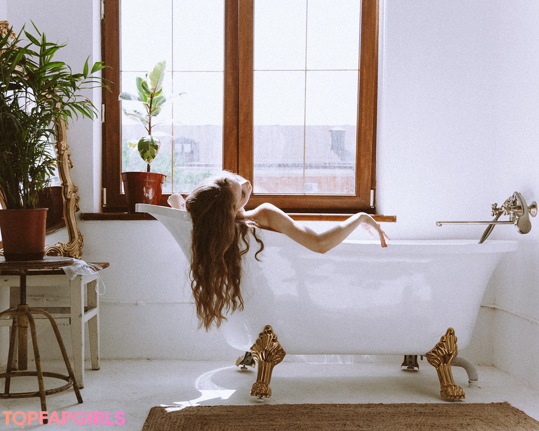 Nagie wyciekłe zdjęcie OnlyFans od Mila Amour #449