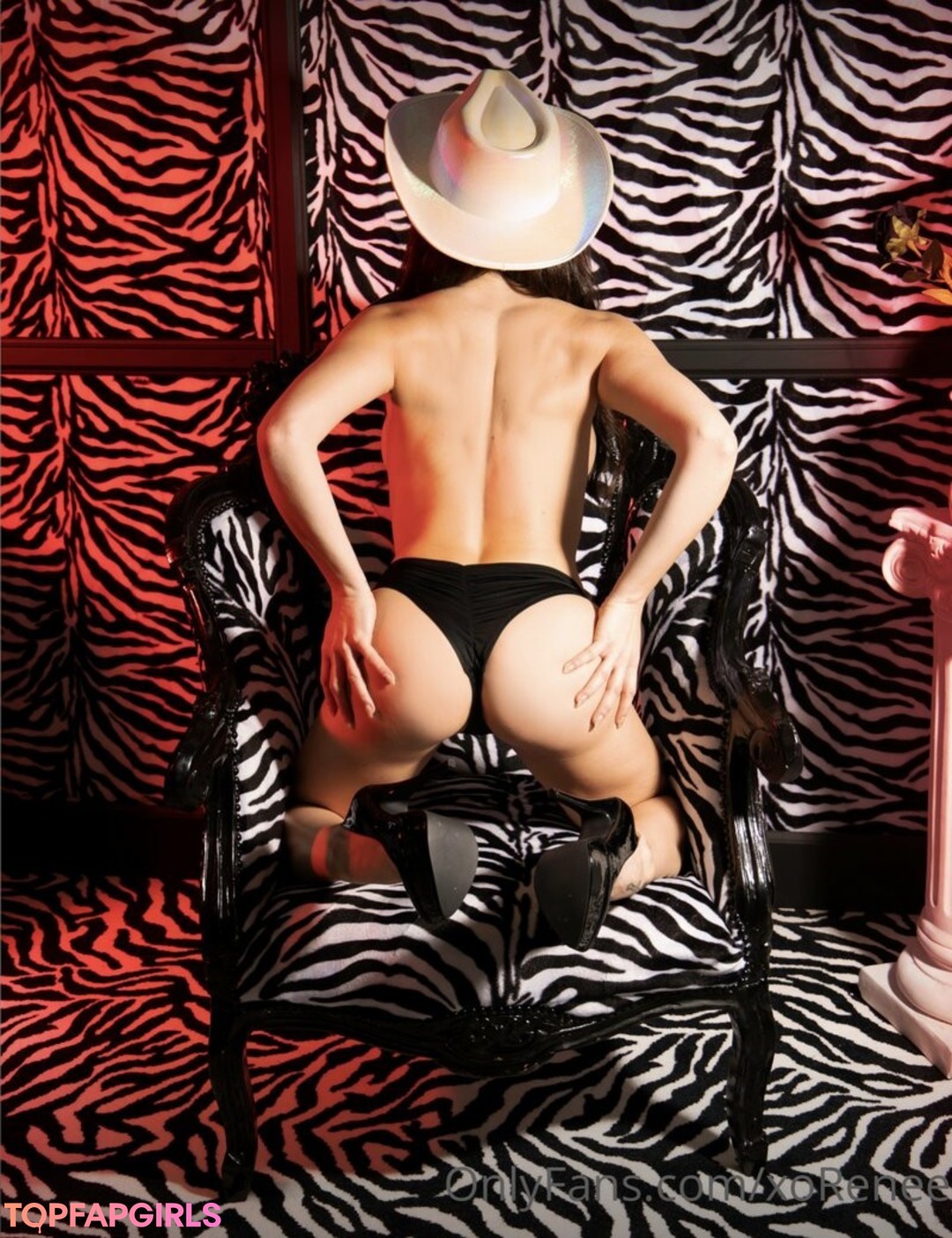 Nagie wyciekłe zdjęcie OnlyFans od Renee Olstead #1261