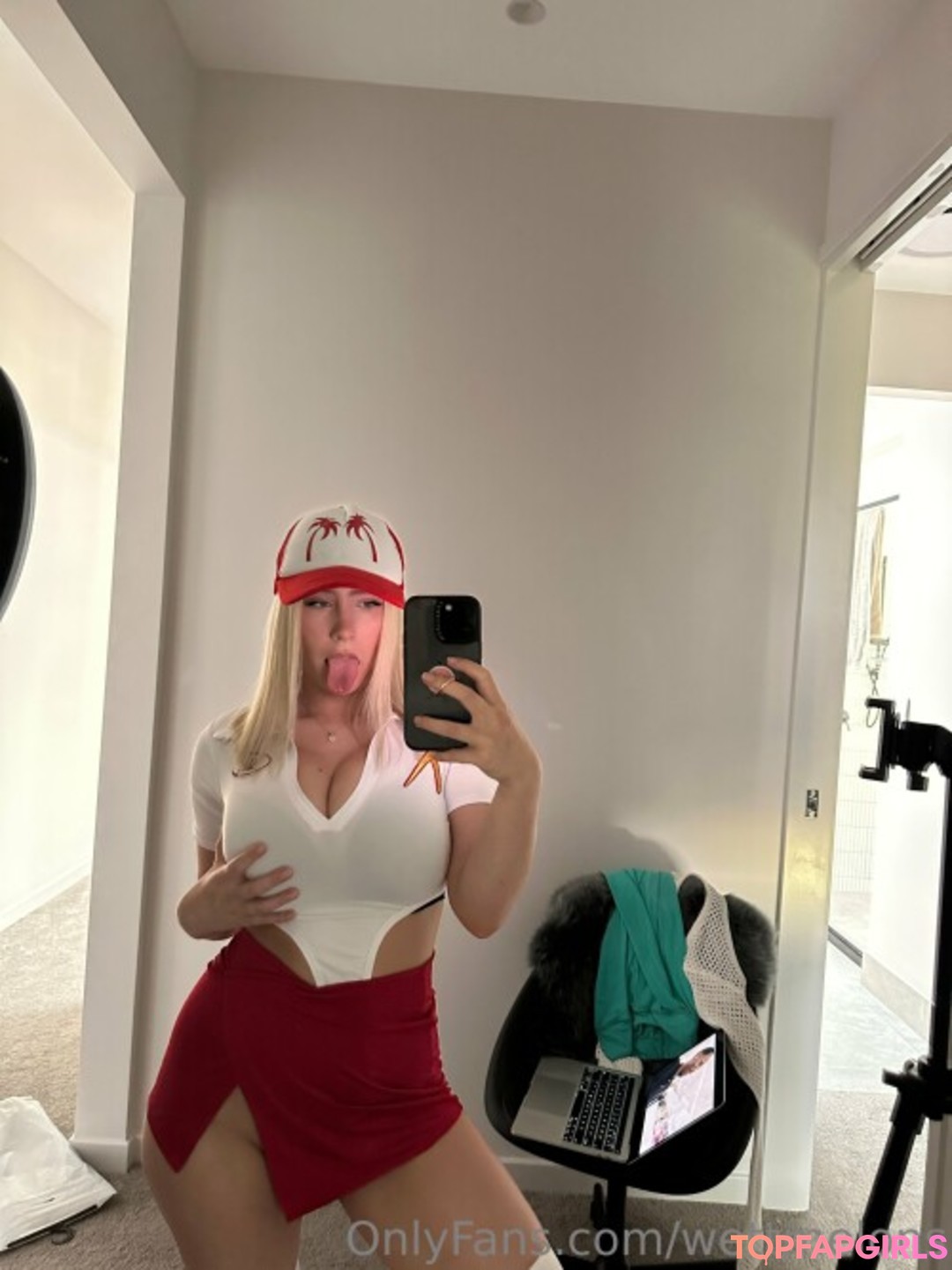 Nagie wyciekłe zdjęcie OnlyFans od Wettmelons #348