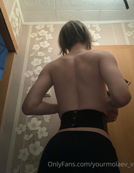 Nagie wyciekłe zdjęcie OnlyFans od Yourmolaevv