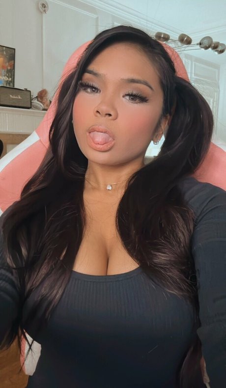 Nagie wyciekłe zdjęcie OnlyFans od Janifest