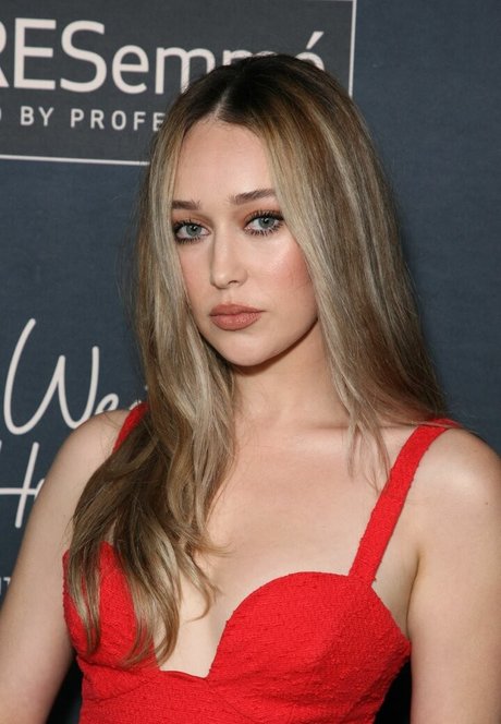 Alycia Debnam Carey