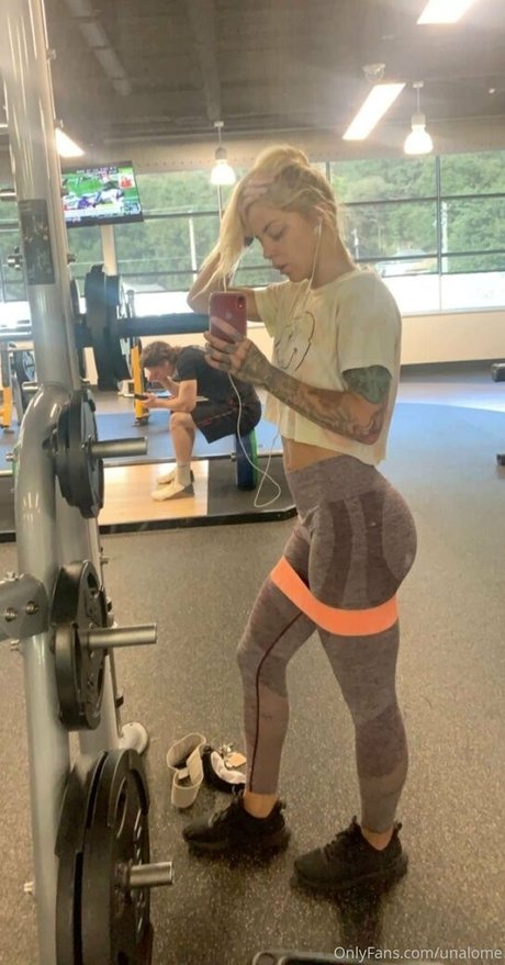 Nagie wyciekłe zdjęcie OnlyFans od Unalome