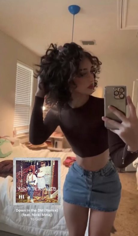 Nagie wyciekłe zdjęcie OnlyFans od Sachadollz