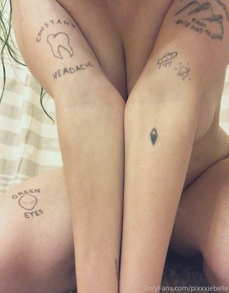 Pixxxiebelle