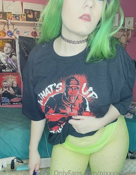 Pixxxiebelle