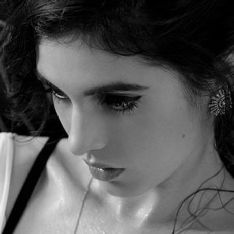 Claire Chust