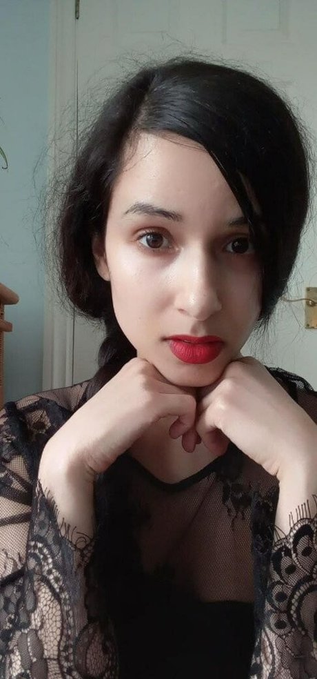 Mirabella Estella