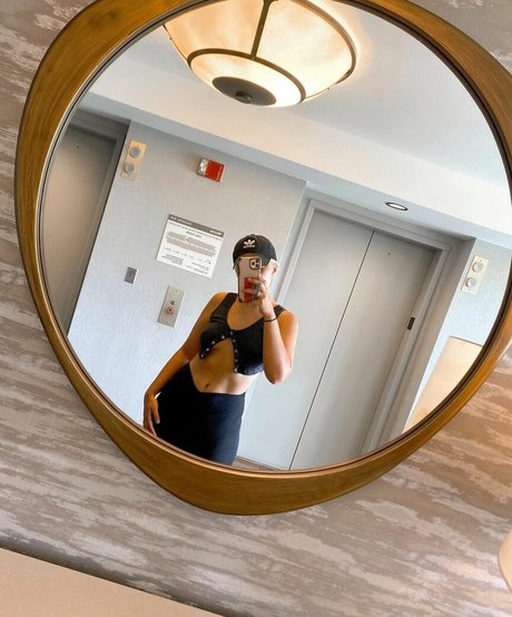 Nagie wyciekłe zdjęcie OnlyFans od Breallen
