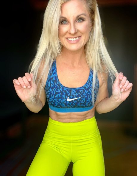 Nagie wyciekłe zdjęcie OnlyFans od Blondecountrygirl