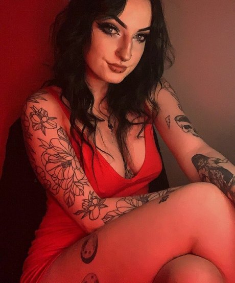 Nagie wyciekłe zdjęcie OnlyFans od Dropdeadroses