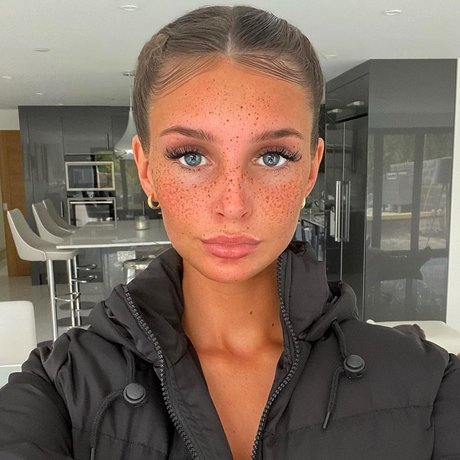 Maddy Cheary