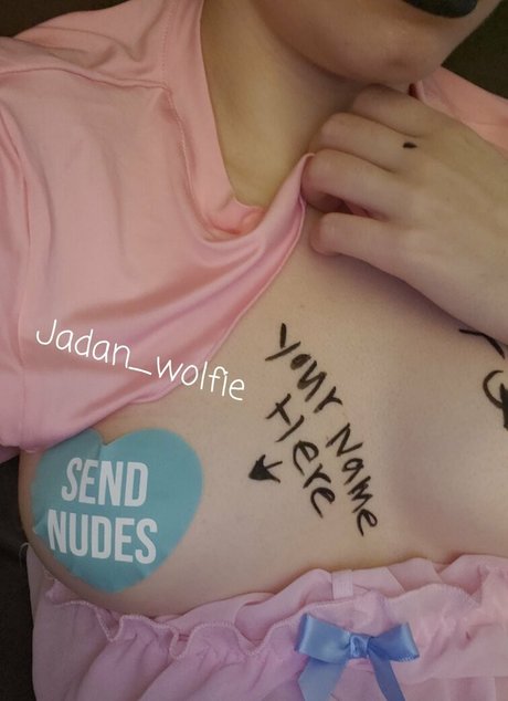 Jadan_Wolfie