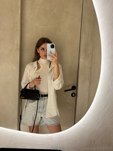 Nagie wyciekłe zdjęcie OnlyFans od Youneedme666