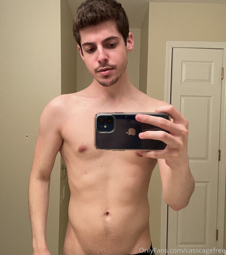 Nagie wyciekłe zdjęcie OnlyFans od Casscagefree