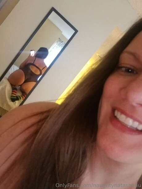 Naughtynatasha4u