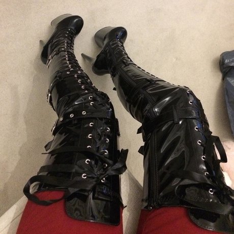 Stephanie Bonham Carter