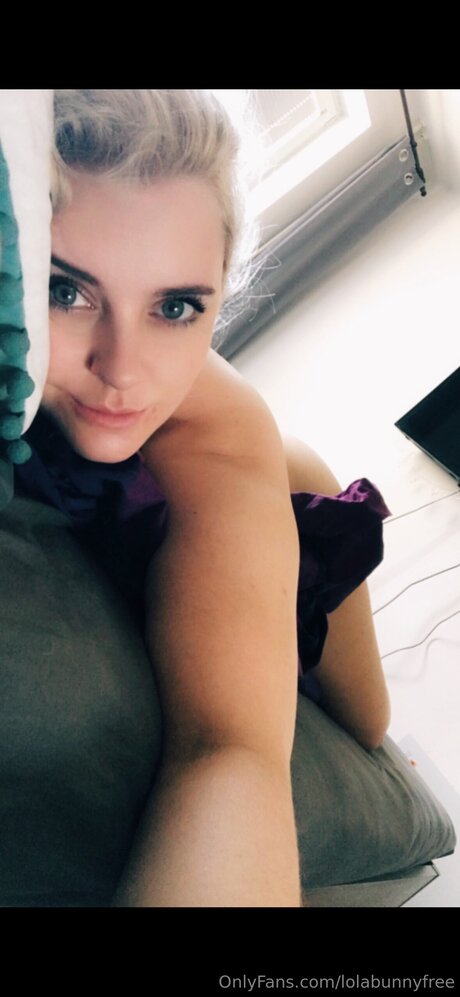 Nagie wyciekłe zdjęcie OnlyFans od Lolabunnyfree
