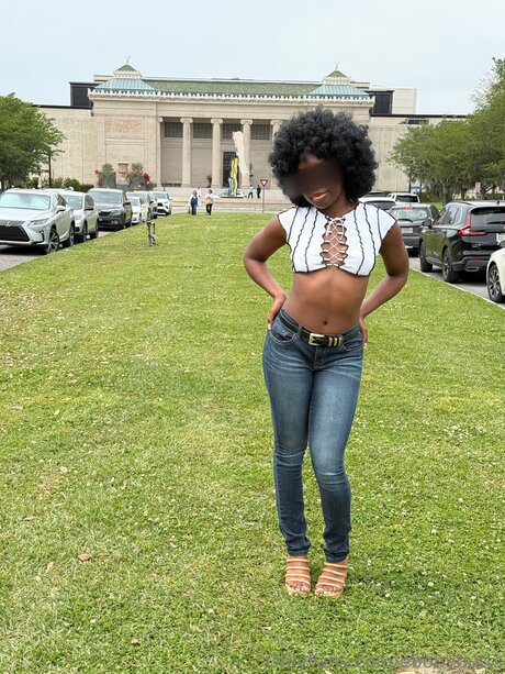 Ebonybutts