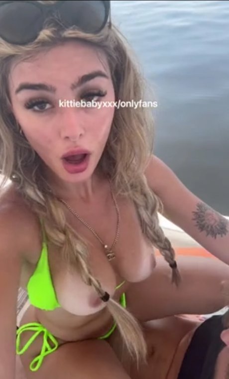 Nagie wyciekłe zdjęcie OnlyFans od Kittie Baby