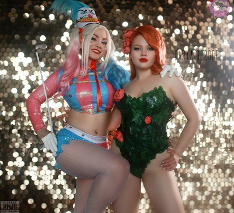 Zoe Volf Cosplay