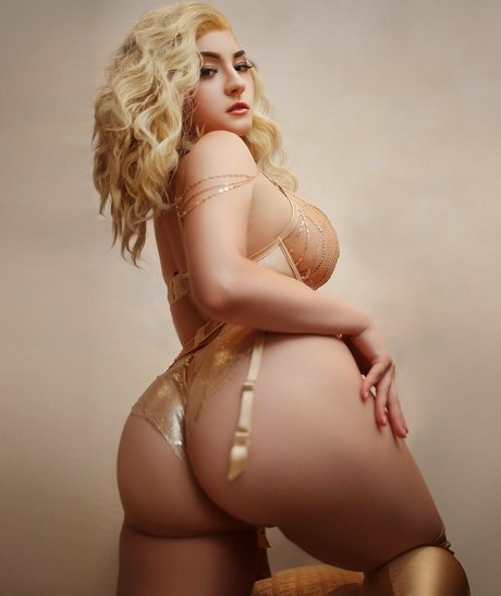 Zoe Volf