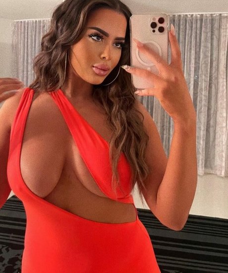 Nagie wyciekłe zdjęcie OnlyFans od Ghizlanexoxo