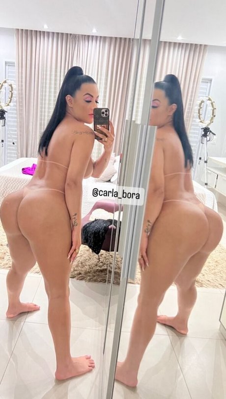 Nagie wyciekłe zdjęcie OnlyFans od Carla Bora