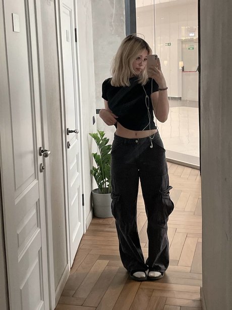 Baby_jeyy _jenny_sweety_