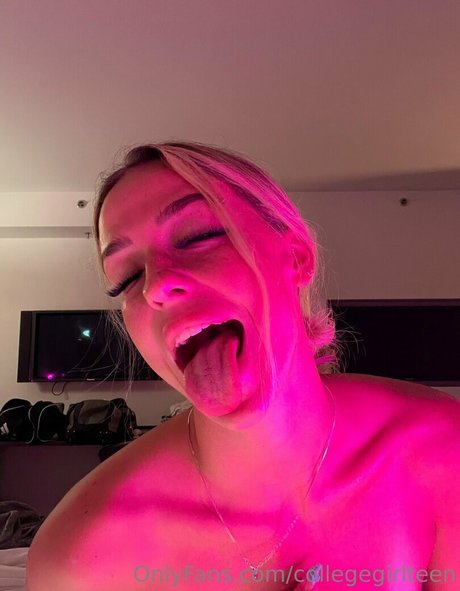 Collegegirlteen
