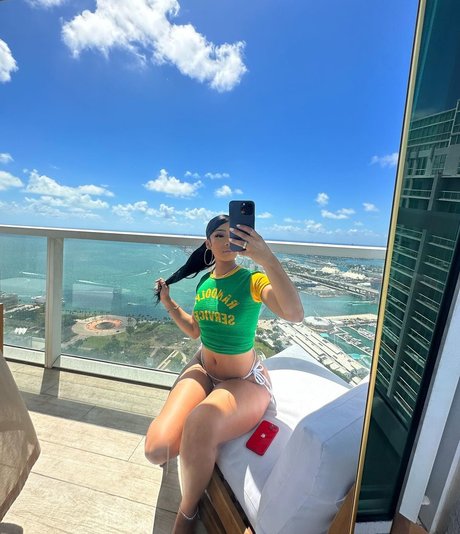 Rubi Rose