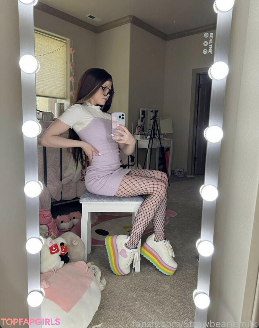 Nagie wyciekłe zdjęcie OnlyFans od Strawbeariemilkk #1404