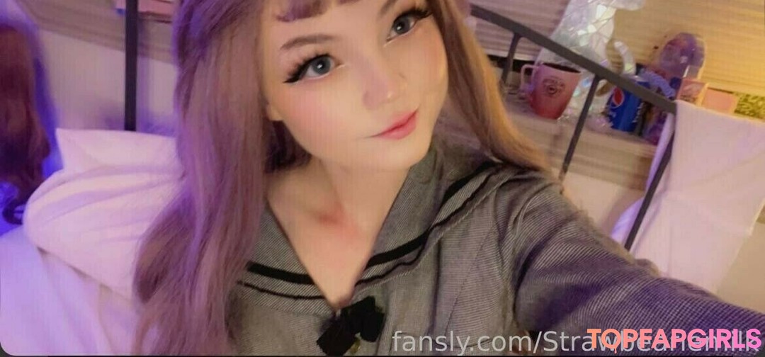 Nagie wyciekłe zdjęcie OnlyFans od Strawbeariemilkk #1715