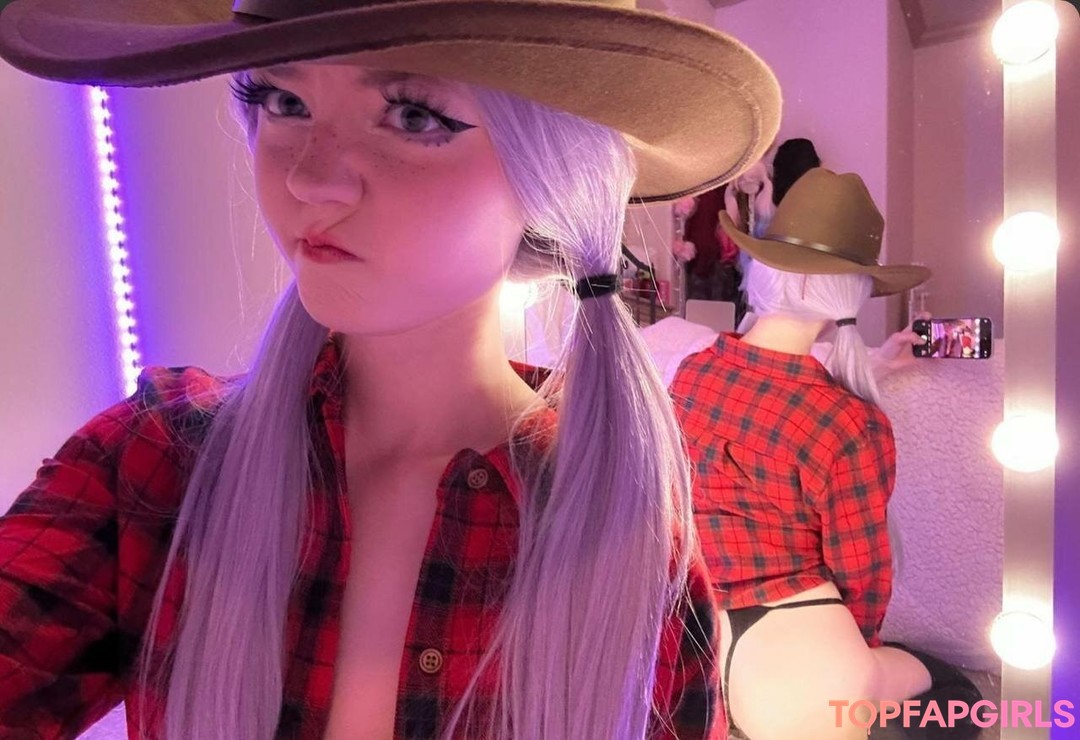 Nagie wyciekłe zdjęcie OnlyFans od Strawbeariemilkk #1855