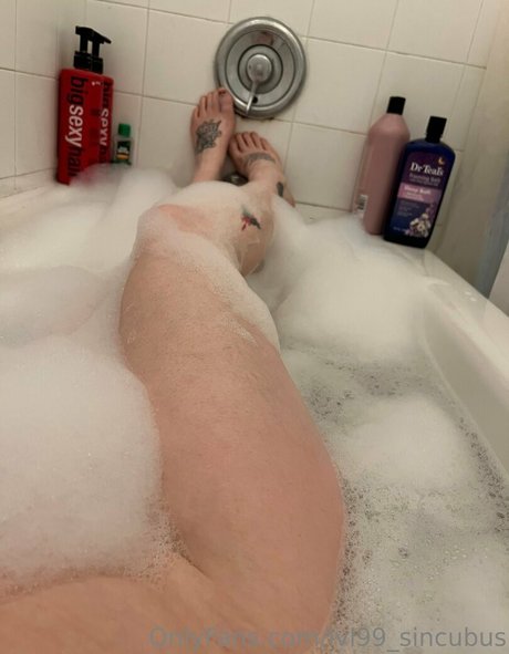 Nagie wyciekłe zdjęcie OnlyFans od Lvl99sincubus