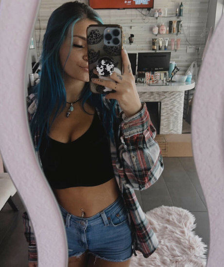 Nagie wyciekłe zdjęcie OnlyFans od Nicoolee99