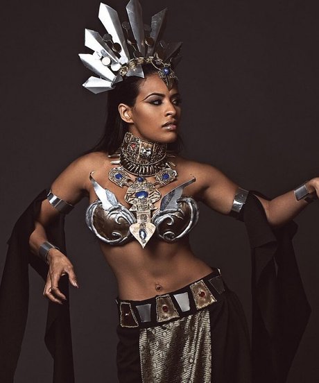 Zelina Vega