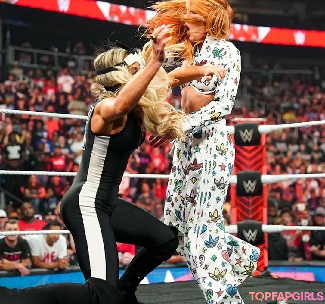 Nagie wyciekłe zdjęcie OnlyFans od Trish Stratus #1132