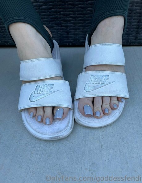 Nagie wyciekłe zdjęcie OnlyFans od Goddessfendi
