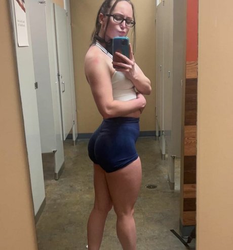Musclemommy002