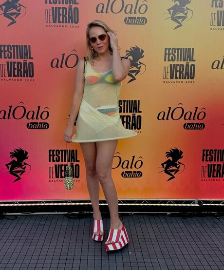 Leticia Colin