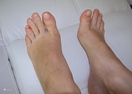 Footlovegirls