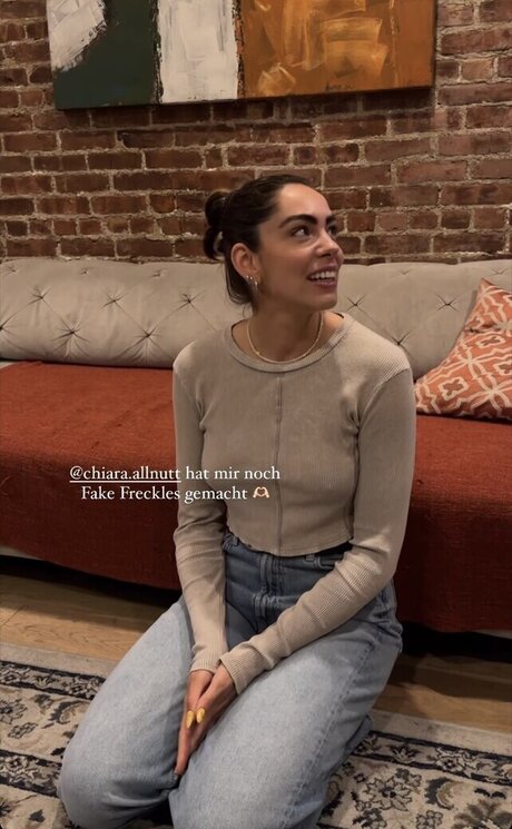 Herstoryfeed
