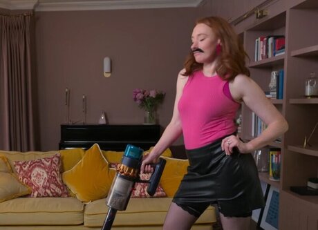 Celebrity Guilty Pleasures & Underrated Women