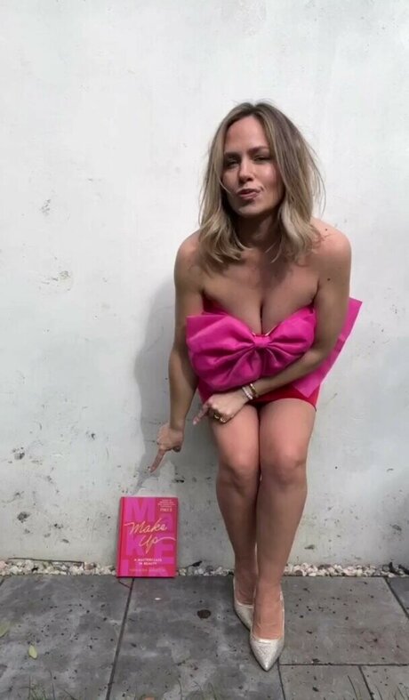 Celebrity Guilty Pleasures & Underrated Women