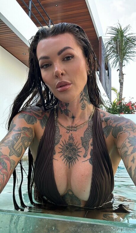 Stefaniexlee
