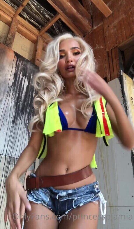 Pia Mia Perez